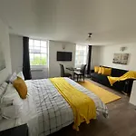 93 Charlotte