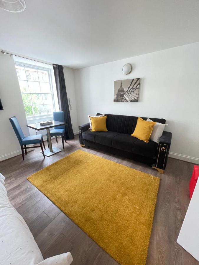 Apartamento 93 Charlotte *